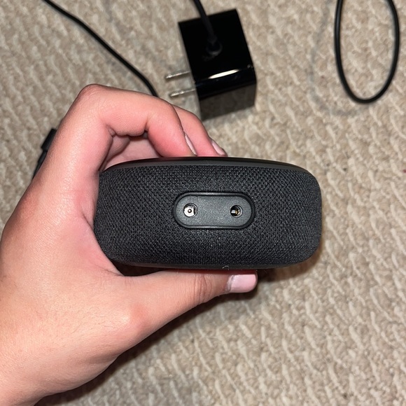 Amazon Alexa - Picture 3 of 3